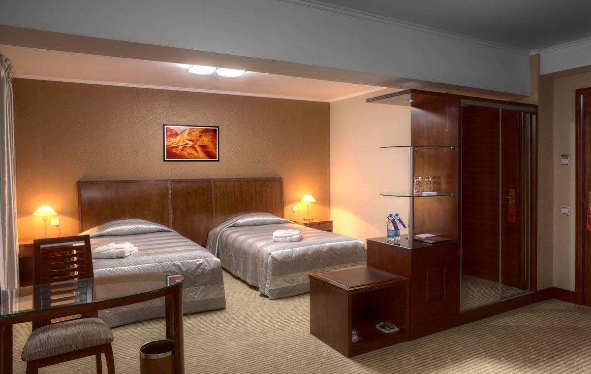 โวยาจโฮเต็ล Hotel อัลมาตี ภายนอก รูปภาพ